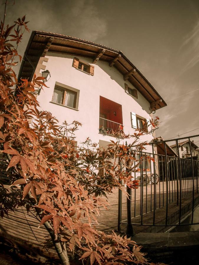 Gure-Lur Casa Rural Sumbilla Exterior photo